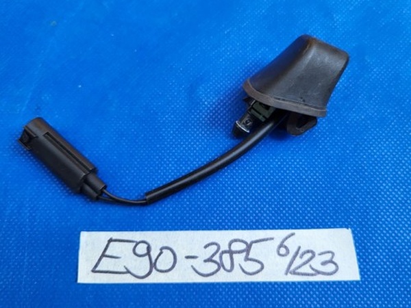 BMW E90 E91 Spritzdüse Wischwasser Düse für Scheibenwischer Beheizbar 8365385