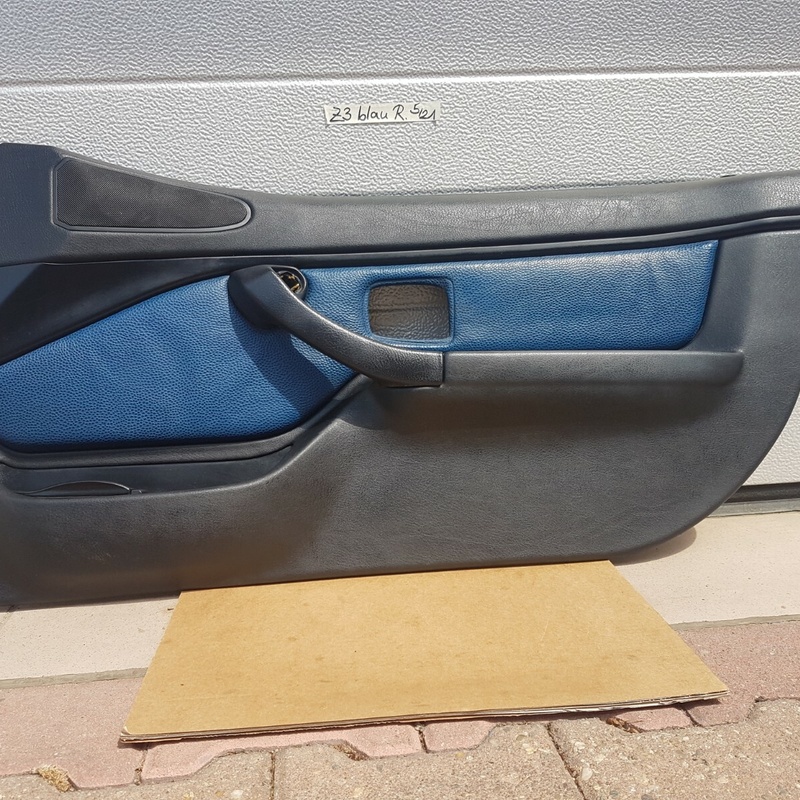 BMW Z3 Roadster Tür Verkleidung schwarz blau Türtafel Tür Pappe RECHTS + Griff 
