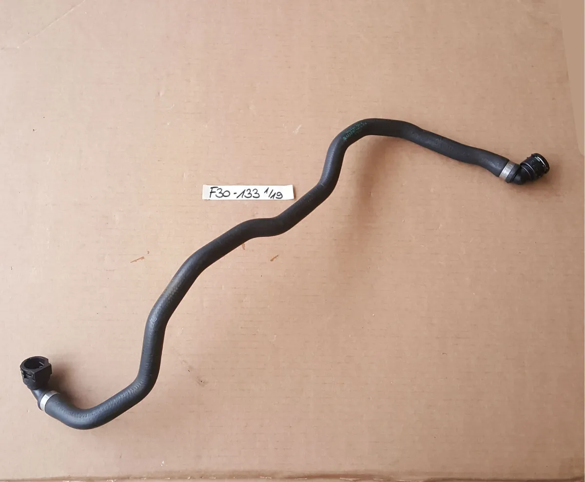 BMW  F20  F21 F30 F31 Kühlmittelschlauch 7811133