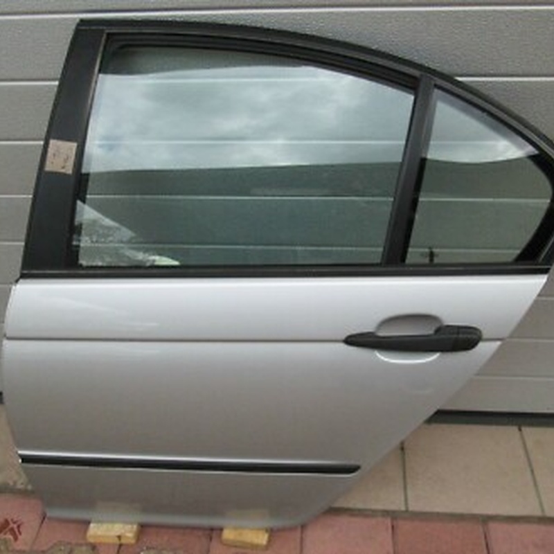 BMW E46 Limousine Tür HINTEN LINKS Seitentür Fahrer Seite TITAN Silber ABHOLUNG