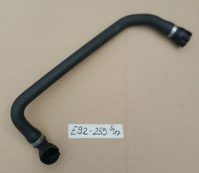 BMW E90 E91 E92 E93 X1 E84 E82 E88 Kühlwasser Schlauch Kühlmittelpumpe 7797259