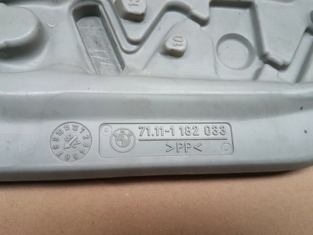 BMW E36  Werkzeugkasten Bordwerkzeug Werkzeug Box leer 1182033