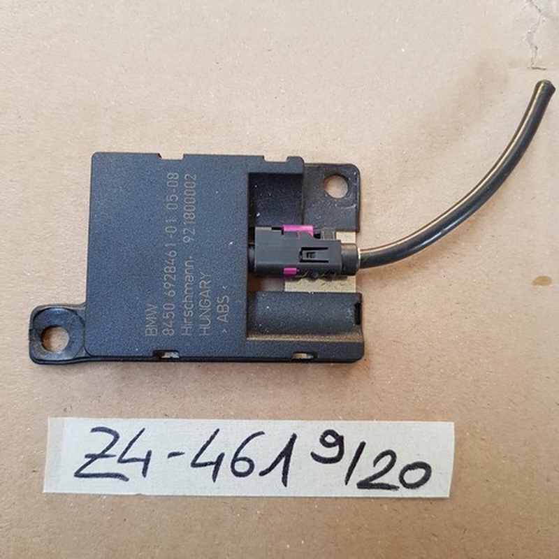 BMW E87 E88 E60 E61 E90 E91  X3 E83 X5 E53 Z4 E85 E86 Bluetooth Antenne 6928461