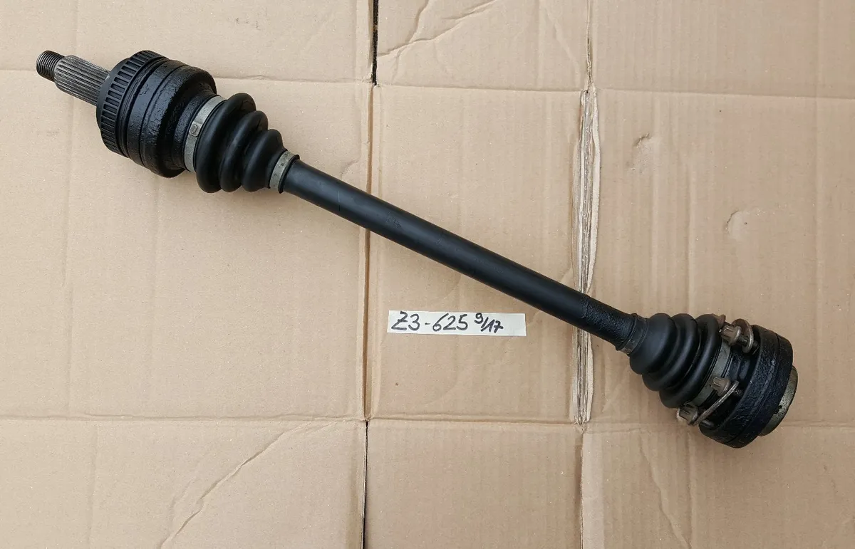 BMW E36 + Z3 Roadster Antriebswelle 4 Zylinder L = 620 mm Abtriebswelle 1229625
