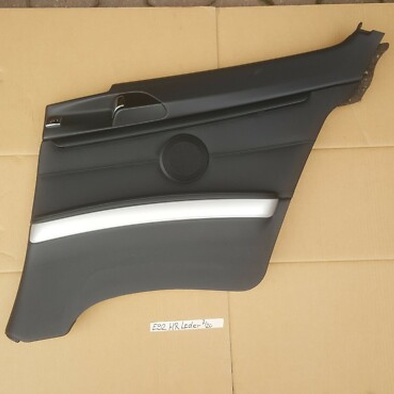 BMW E92 Seiten Verkleidung innen HINTEN RECHTS Leder schwarz ohne Gurtbringer