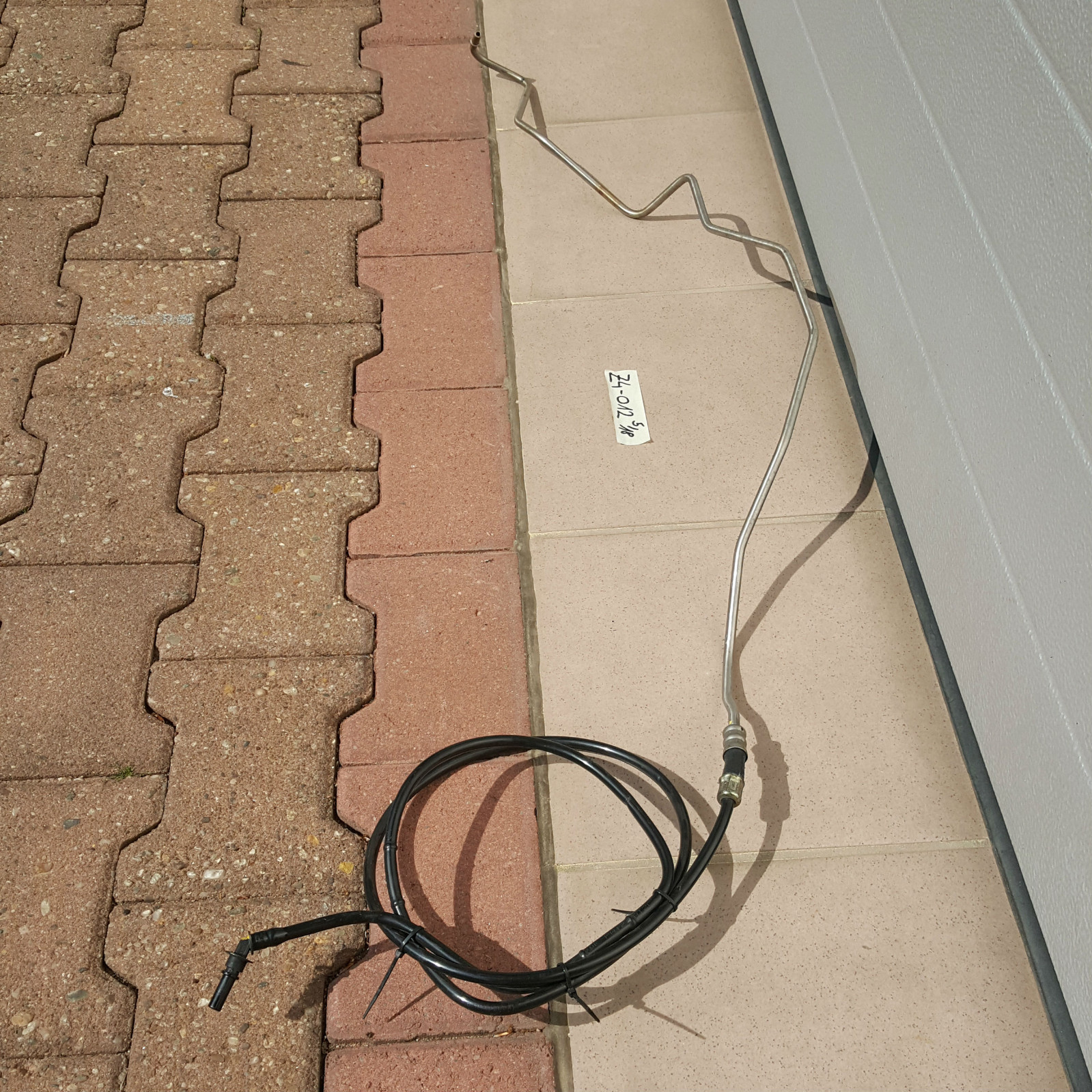 BMW Z4 E85 Benzin Zufuhr Kraftstoff Leitung 6758012