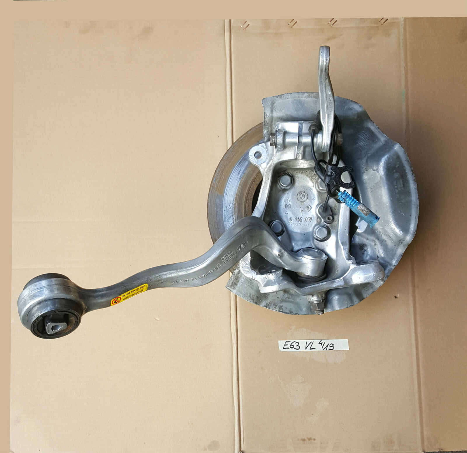 BMW E63 E64 Radlager Achsschenkel Radnabe Schwenklager Zugstrebe VORNE LINKS – Bild 1