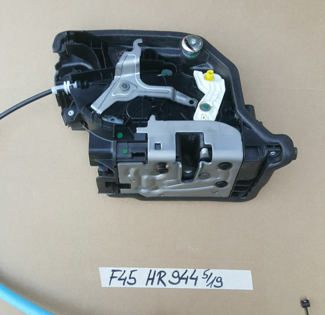 BMW 2er F45 F46 X1 F48 X5 F15 Systemschloss Tür Schloss HINTEN RECHTS 7281944 – Bild 2