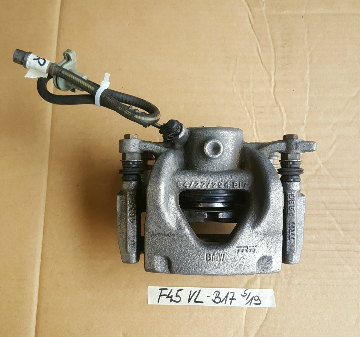 BMW 2er F45 F46 Active Tourer Bremssattel 54/22/294 VORNE LINKS 6860265  B17 – Bild 1