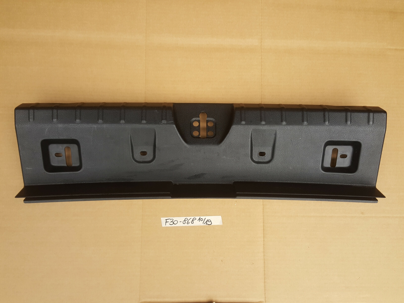 BMW F30 F35  Kofferraum Kante Verkleidung Abdeckung Blende Ladekante 7221868 – Bild 1