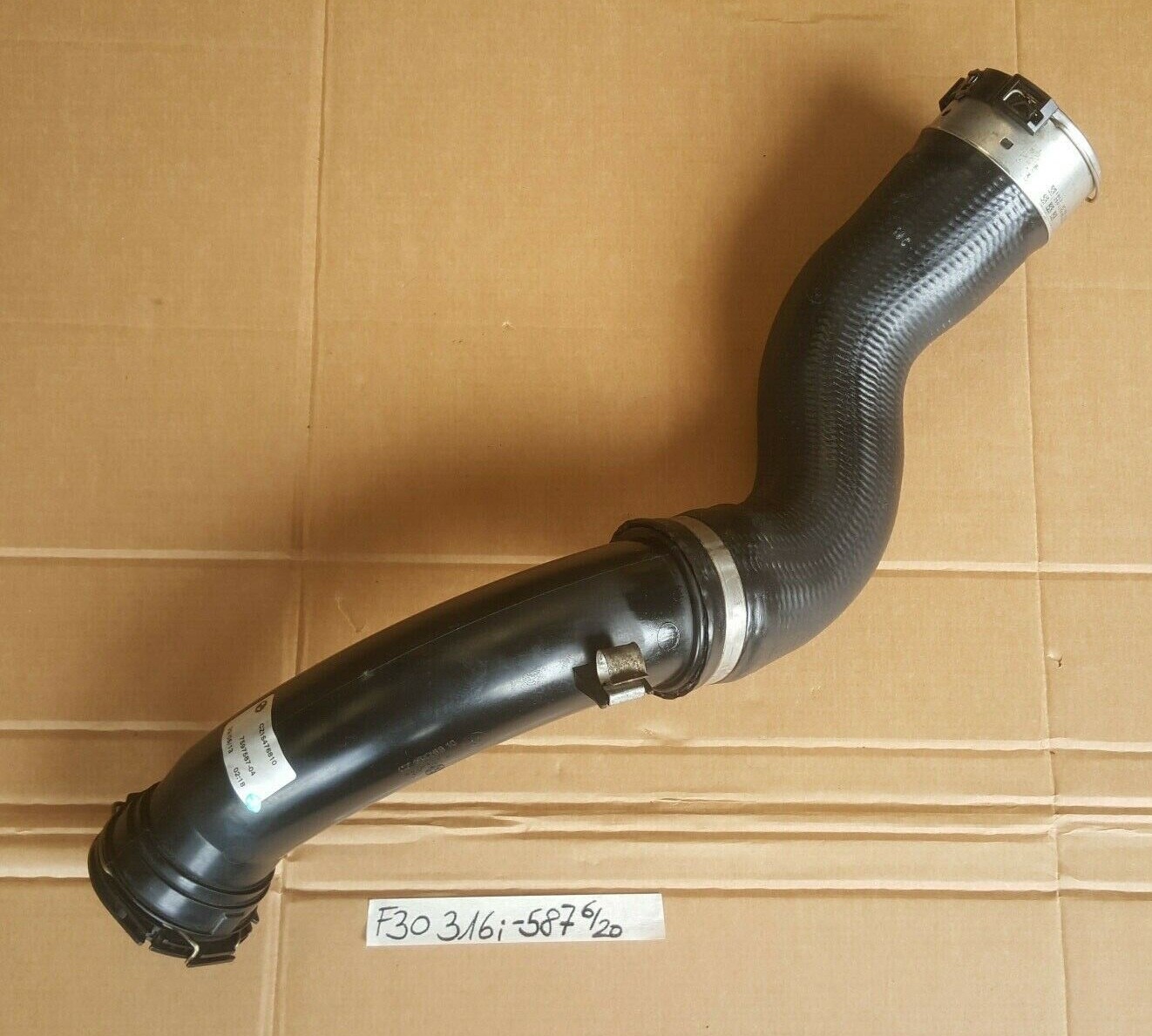 BMW F20 F21 F30 F31 F35 Turbolader N13 Motor Ansaug Rohr Ladeluftleitung 7597587 – Bild 1