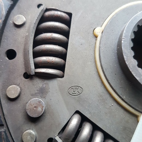 BMW E90 E91 E92 E93 E60 E61 Kupplungsautomat Kupplung Scheibe 7535593 – Bild 4