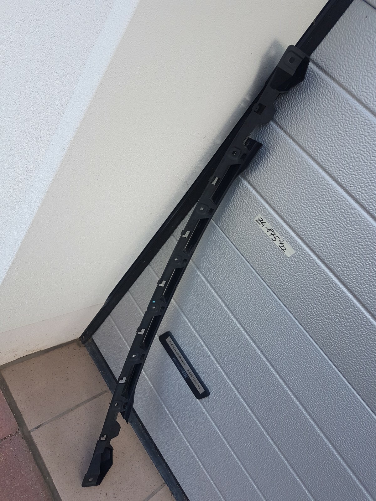 BMW Z4 E85 Halter Führung Stoßstange hinten  Aufnahme Stossfänger 7158875 – Bild 1