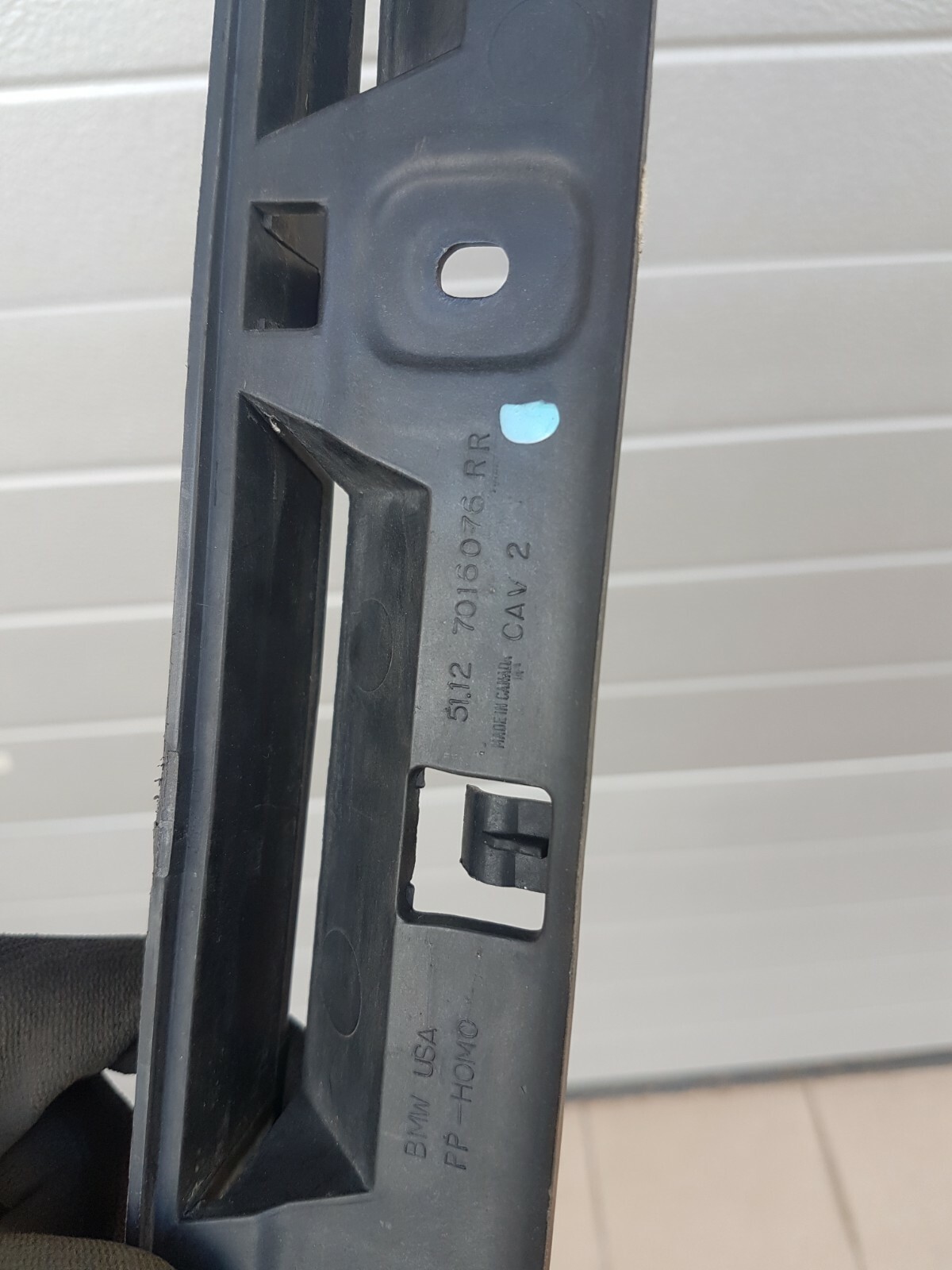 BMW Z4 E85 Halter Führung Stoßstange hinten  Aufnahme Stossfänger 7158875 – Bild 4