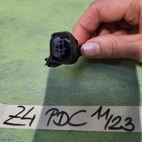BMW Z4 E85 E86 PDC Stecker für PDC Einparkhilfe Ultraschall Sensor 