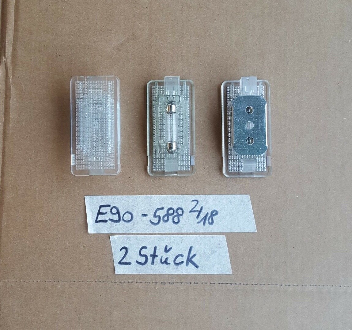 BMW E90 E60 Fußraum Innenraum Leuchte Handschuhfach Innenleuchte Lampe 8360588 – Bild 1