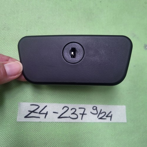 BMW Z4 E85 E86 Handschuhfach Griff Schloss Verriegelung 7149237 – Bild 1