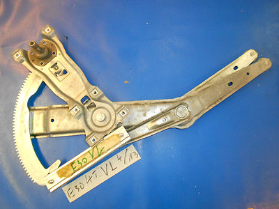 BMW E30 Limo Fensterheber Fenster Heber Mechanismus FeHe VORNE RECHTS 1932394