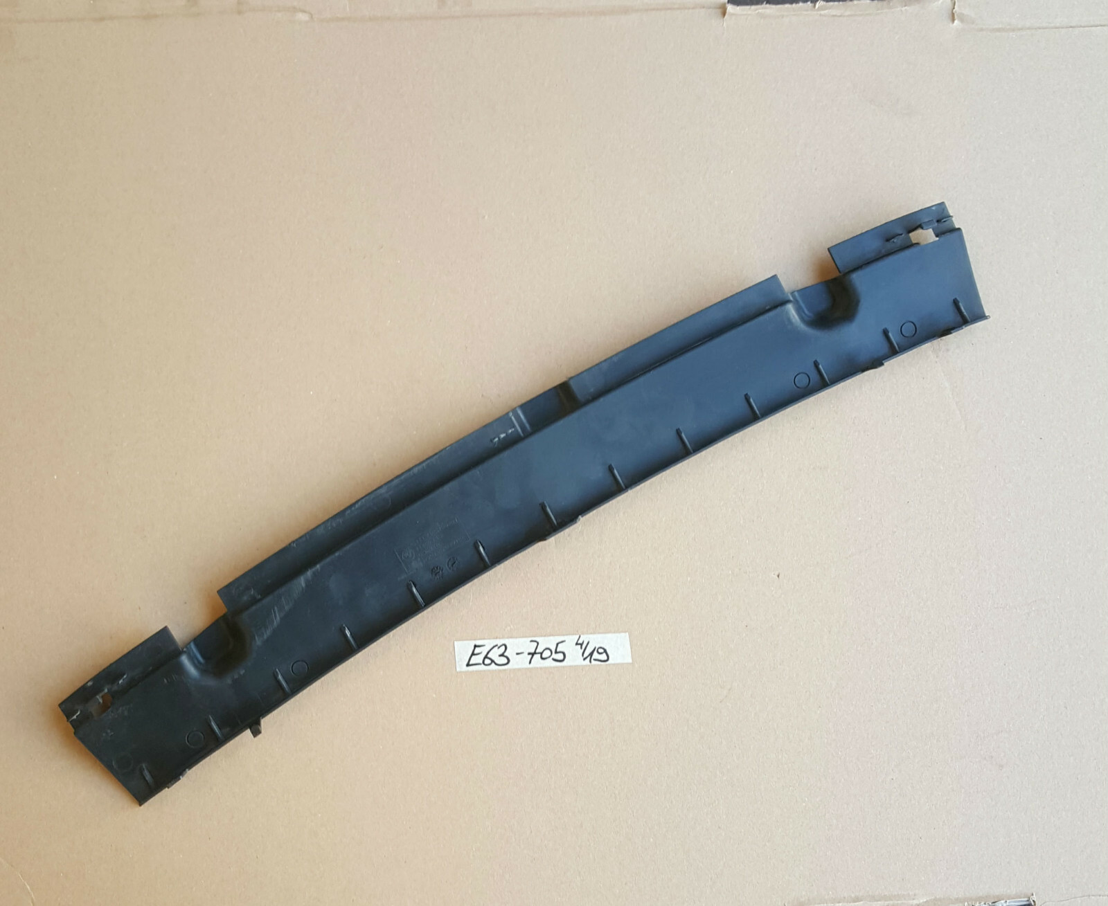 BMW E63 E64 Abdeckung Unterboden Schutz  Regen Abweiser Stoßstange VORNE 7125705 – Bild 1