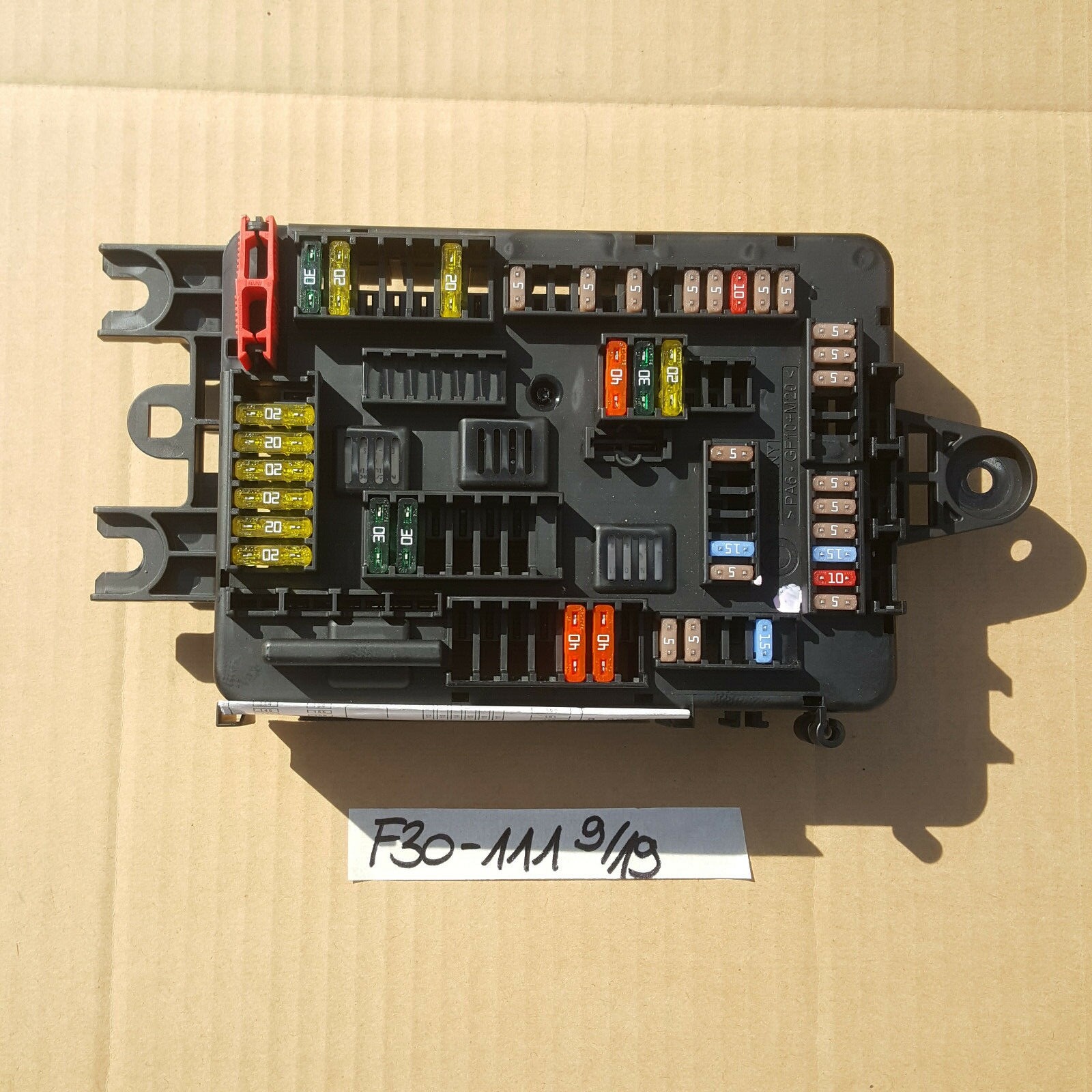 BMW F20 F21 F30 F31 F34 F35 F80 Sicherungskasten 9261111 – Bild 1