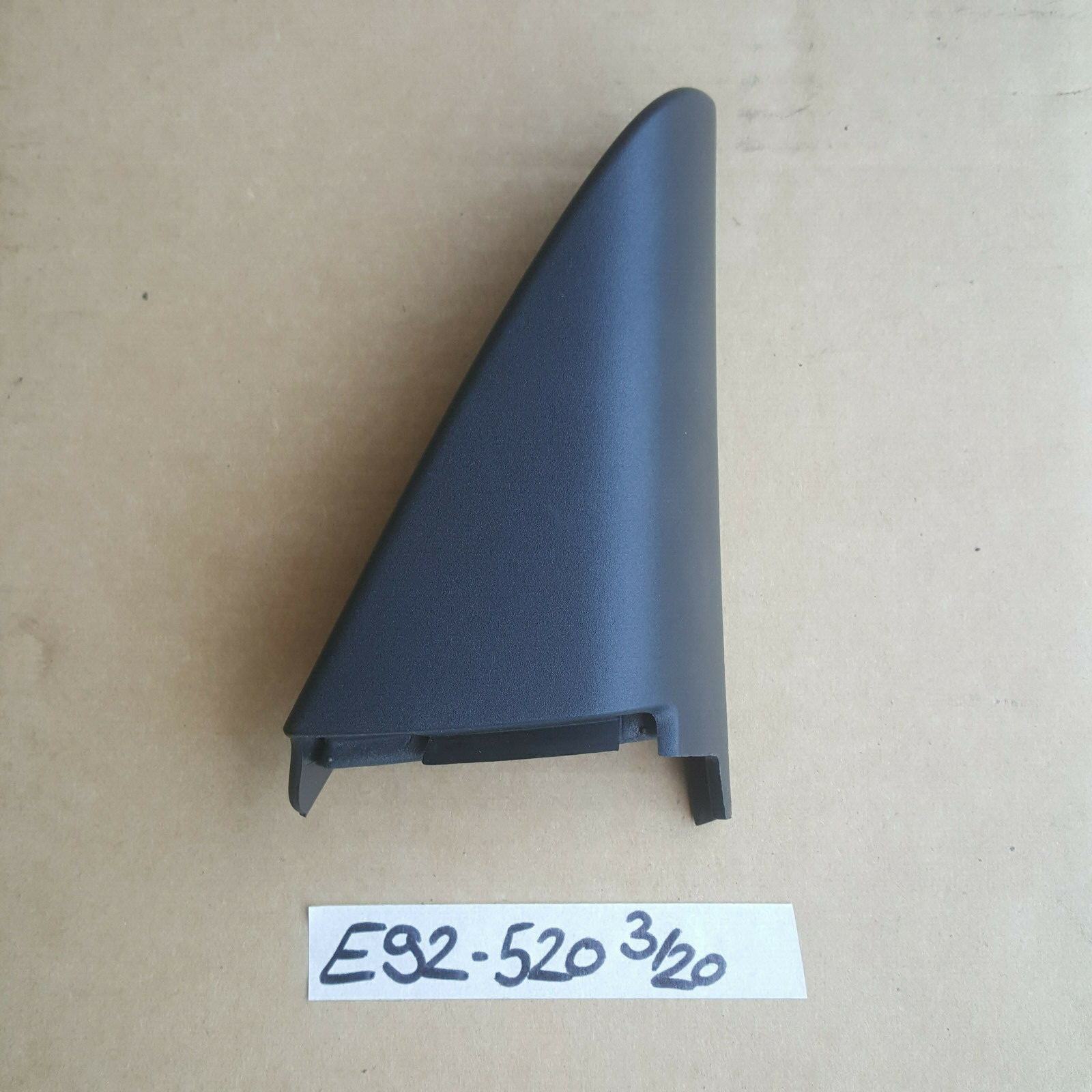 BMW E92 E93 Eckblende Tür Fenster Abdeckung innen Spiegel Dreieck RECHTS 7162520 – Bild 1