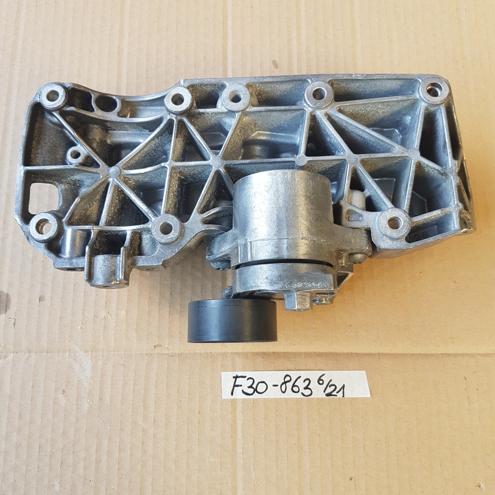 BMW F20 F21 F30 F31 F34 F32 F33 Lichtmaschine Halter 8506863 – Bild 2