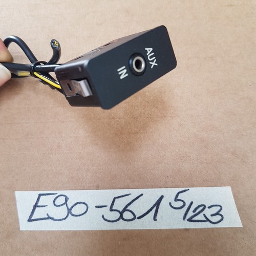 BMW E90 E91 E92 E81 E87 E60 F07 F10 F11 Z4 Audio Buchse AUX IN Schalter 6930561 – Bild 1
