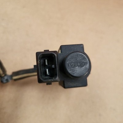 BMW E36 E46 E81 E82 E87 E88 E90 E91 E92 E60 E61 Elektro-Ventil 1742712 – Bild 3