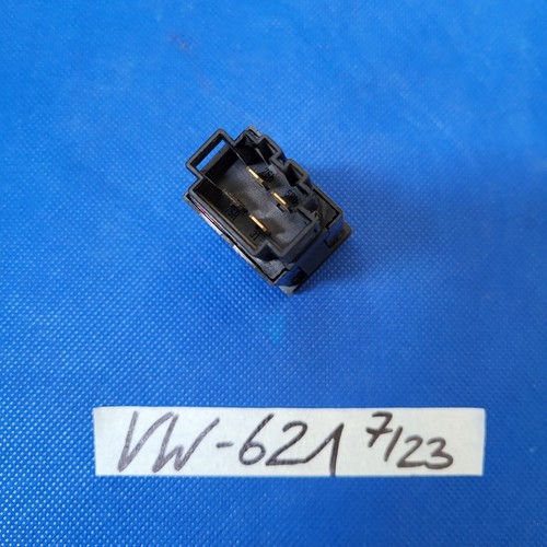 VW Golf III  Golf 3  1H1 Vento Schalter Heckscheibe Heizung 1H5959621 – Bild 3