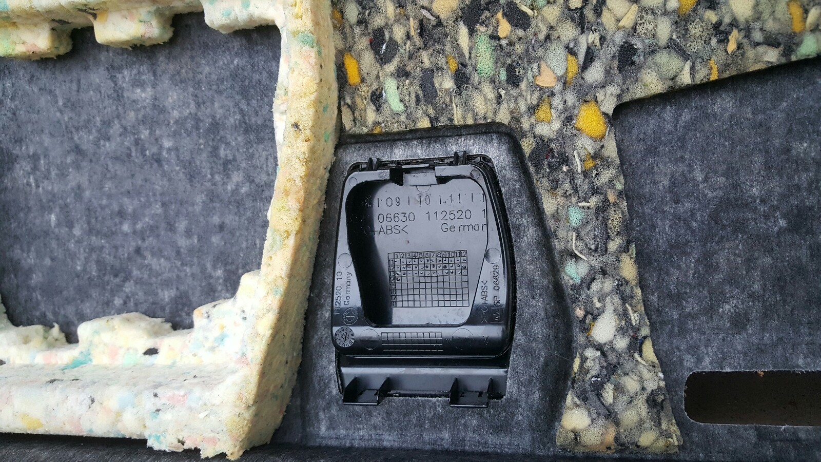 BMW F30 F80 Hutablage 7288351 Ablegeboden Kofferraum Verkleidung 