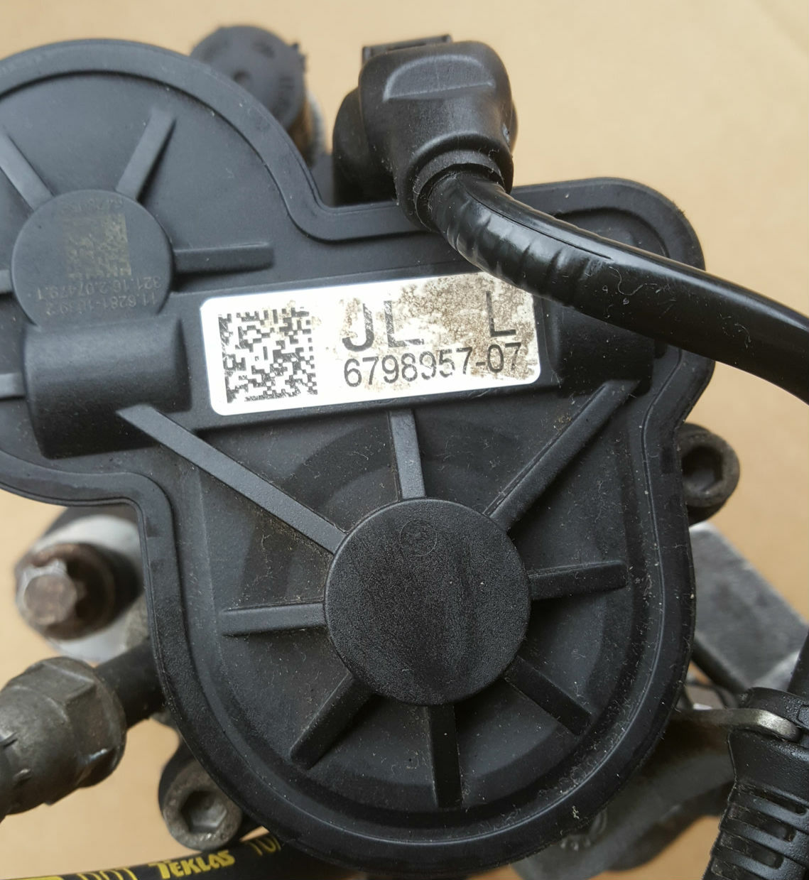 BMW 2er F45 F46 X1 F48 Bremssattel Aktor Stellmotor Parkbremse HINTEN LINKS