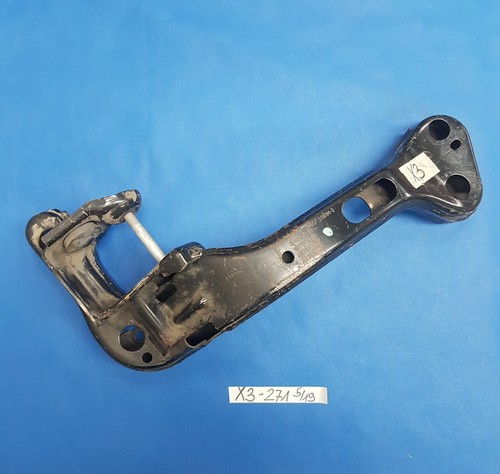 BMW X3 E83  Getriebequerträger Getriebe Halter Träger 3402271