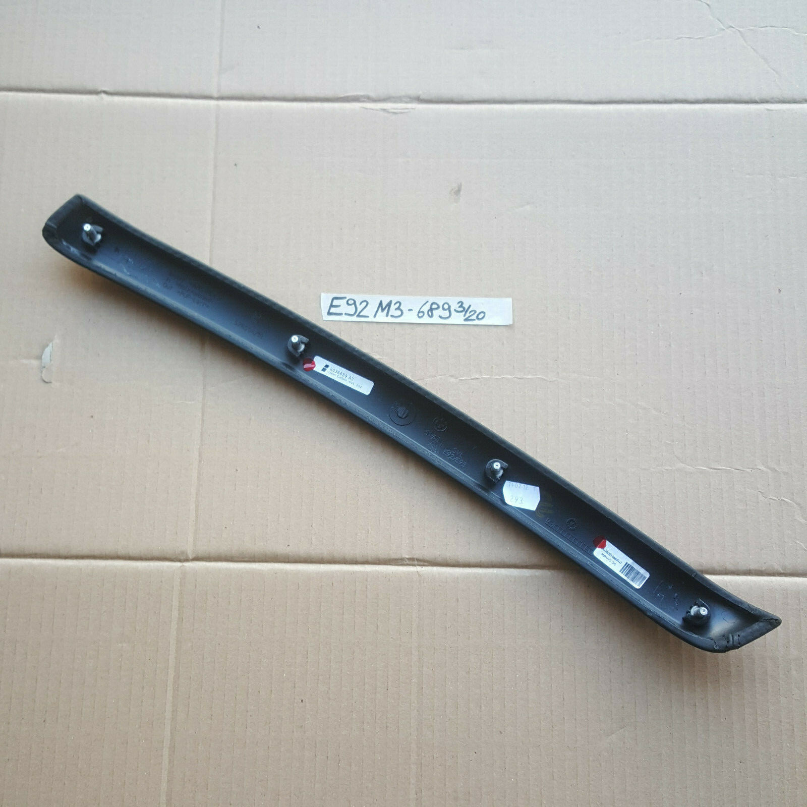 BMW E92 M3 Dekorleiste Zier Leiste Leder Carbon Seitenverkleidung LINKS 8036689  – Bild 4