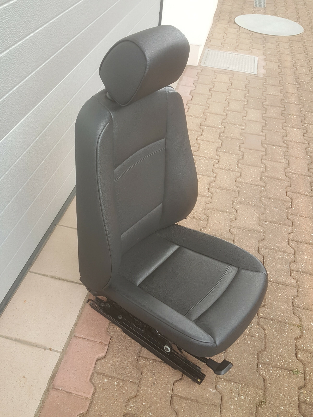 BMW E92 E93 Fahrer Sitz manuell Leder Dakota schwarz Gestell + Schiene + Airbag