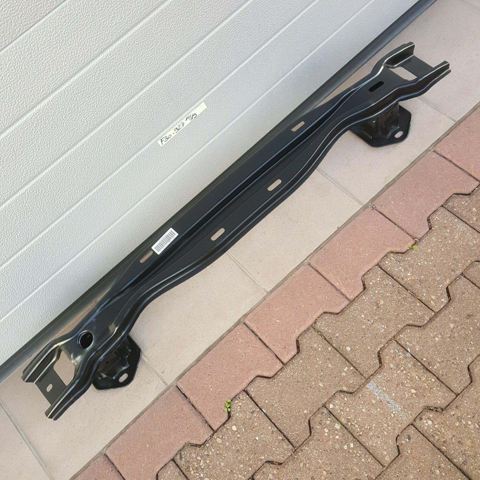 BMW F30 F31 Versteifung Stoßfänger hinten unten 7256927 Träger Stoßstange HINTEN