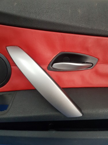 BMW Z4 E85 E86 Beifahrer Türverkleidung RECHTS Leder Oregon rot schwarz