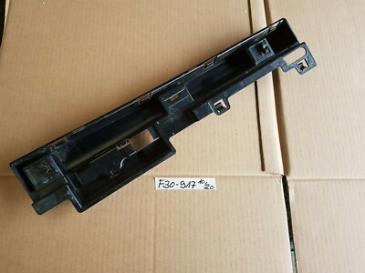 BMW F30 F31 F35 F80 Halteleiste Schweller Halter Leiste links 7256917