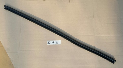 BMW E36  Z3 Tür Dichtung Fenster Scheibe Dicht Gummi Schaftleiste innen RECHTS – Bild 1