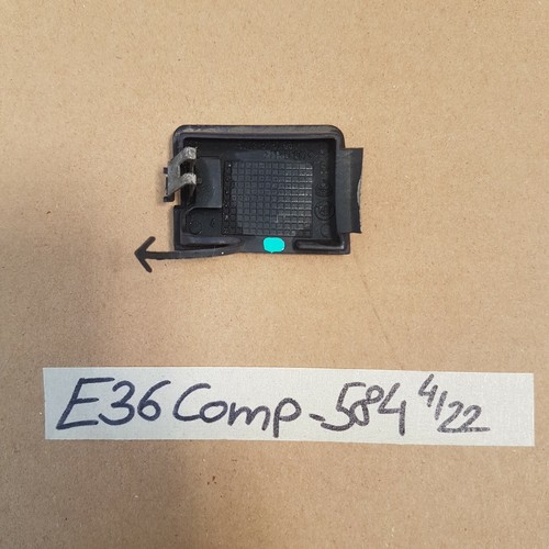 BMW E36 Abdeckung Klappe Blende Abschleppöse Deckel Stoßstange hinten 8151584 – Bild 2