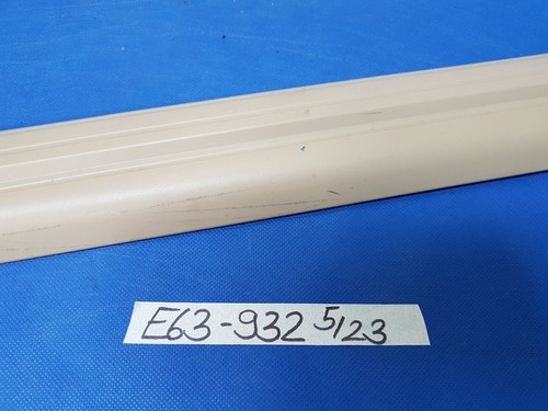 BMW E63 Einstiegsleiste RECHTS beige 7008932