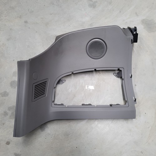 BMW Z4 E85 Verkleidung Gitter hinten rechts 7036510 grau – Bild 5