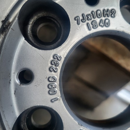 BMW E30 E36 E46 Z3 Alufelgen 7J x 16 Zoll 1096232 + Reifen 225/50 ABHOLUNG