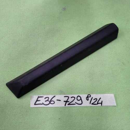 BMW E36 Limousine Touring Zierleiste Stoss Leiste Seitenwand vorne links 1960729
