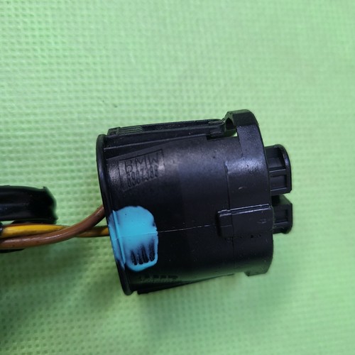 BMW 3er E90 E91 E92 E93 / Z4 E85 E86 Nebel Scheinwerfer Stecker 6907388 