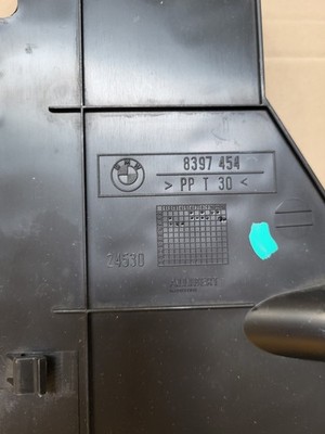 BMW Z3 Fussraum Verkleidung rechts unter Handschuhfach Abdeckung 8397454 – Bild 3