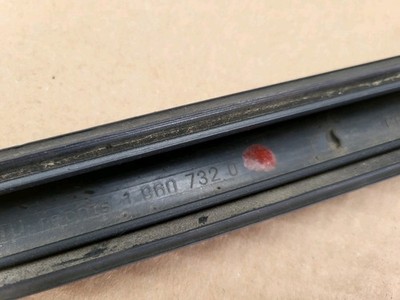 BMW E36 Limousine Touring Zierleiste Stoss Leiste Tür Vorne Rechts 1960732 – Bild 5