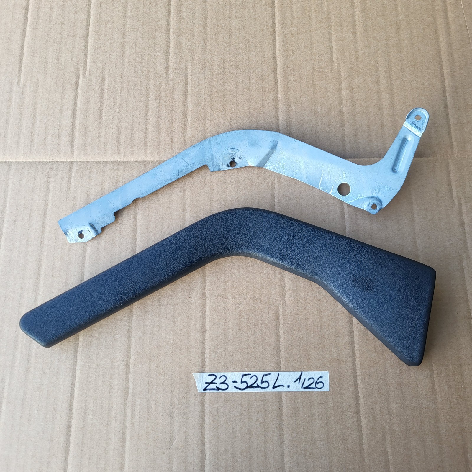 BMW Z3 Bumerang Verkleidung Mittelkonsole Blende LINKS Schwarz 8397525 – Bild 1