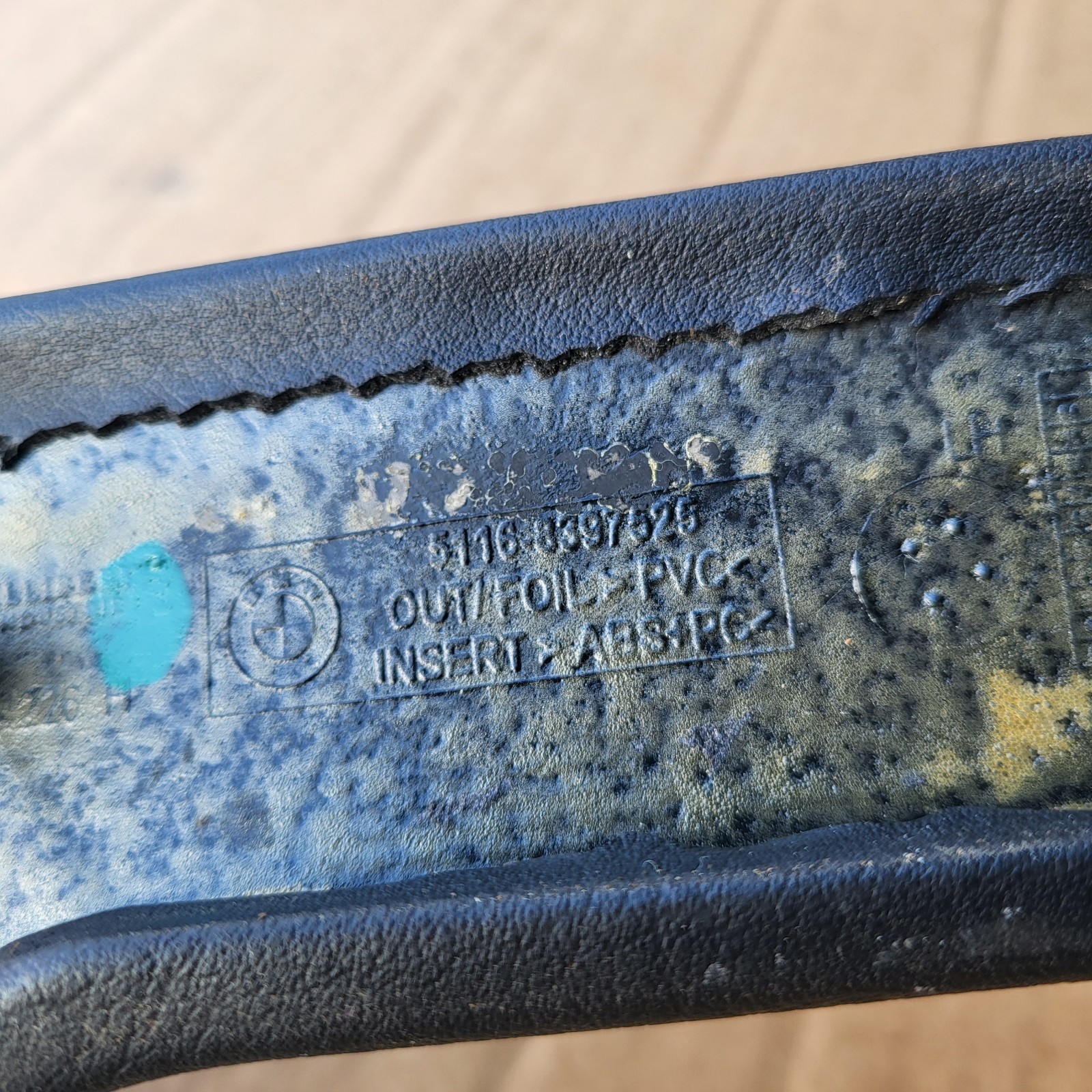 BMW Z3 Bumerang Verkleidung Mittelkonsole Blende LINKS Schwarz 8397525 – Bild 5