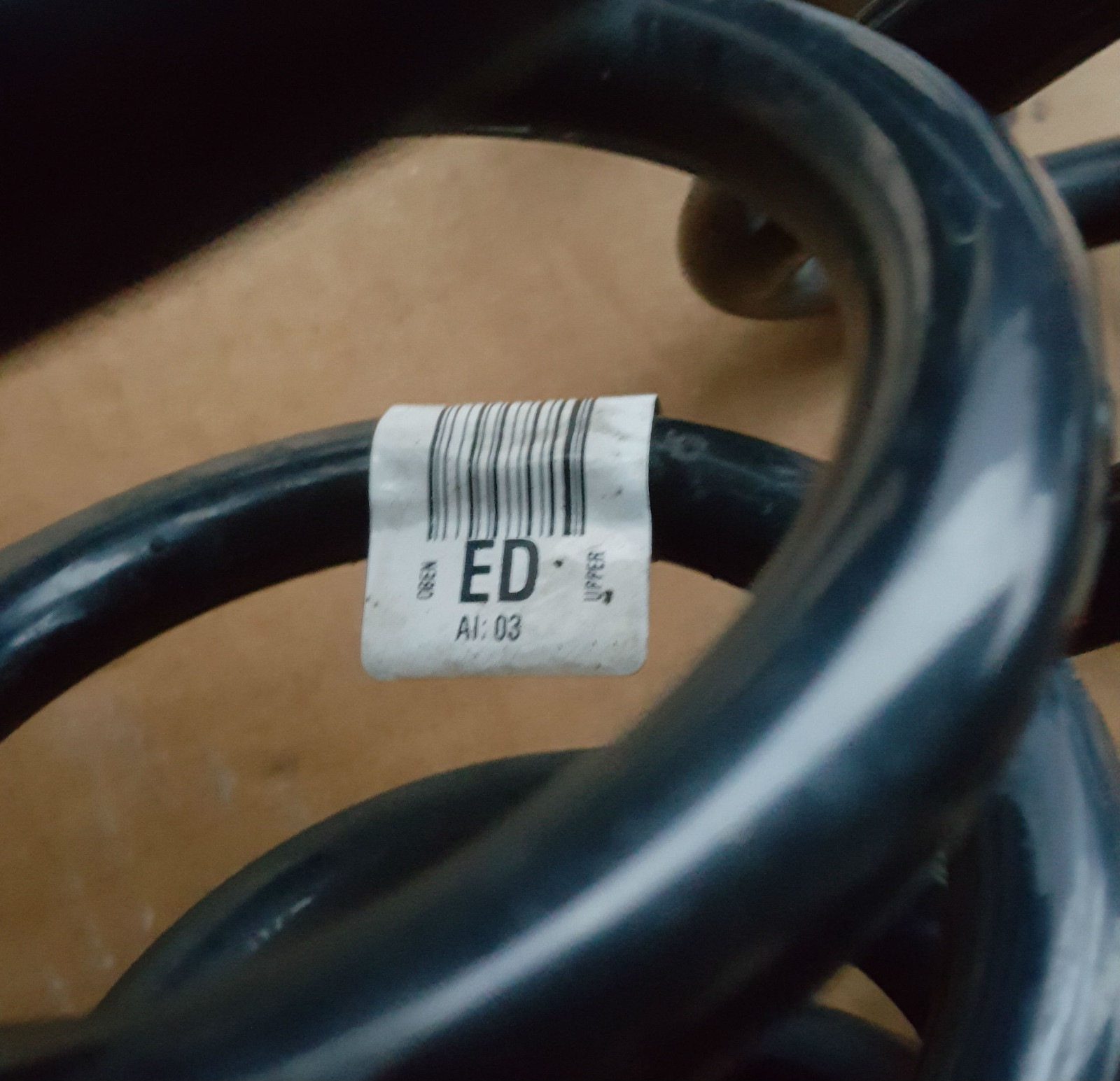 BMW F30 Spiral Schrauben Tonnen Feder für Fahrwerk HINTEN links rechts 