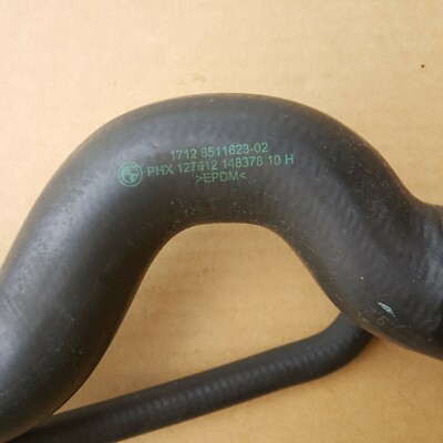 BMW E90 E91 E92 E93 LCI Kühlwasser Kühler Schlauch Motor Vorlauf oben 8511623 